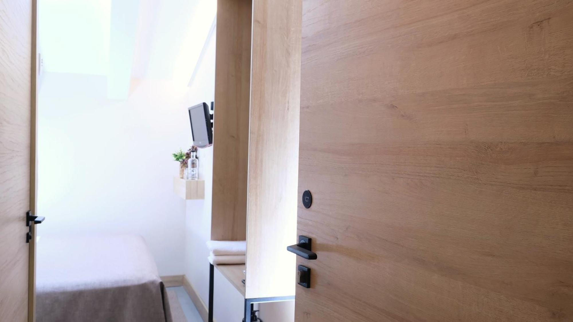 Hotel Casa Gardenia Barcelona Zewnętrze zdjęcie